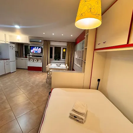 Traian Sea View * Констанца