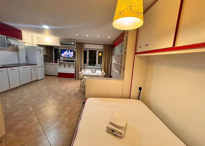 Traian Sea View * Constanţa